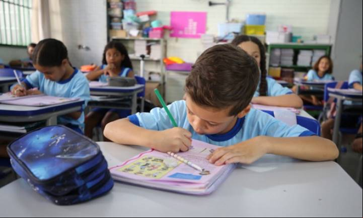 Câmara aprova liberação de mais de R$ 3 milhões para Secretaria da Educação