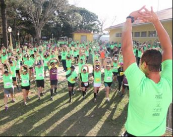Corrida gratuita reuniu duas mil pessoas em Avaré no último domingo