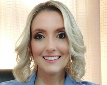 Carla Flores apresenta série de projetos para melhorar a vida dos avareenses